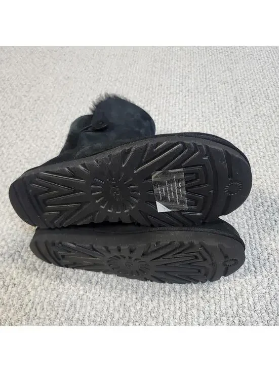 UGG Bailey Button II Classic Black Boots Size 10 - Picture 3 of 13